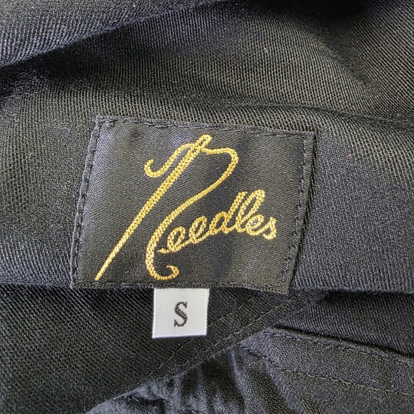 Needles - Picture 8 of 13